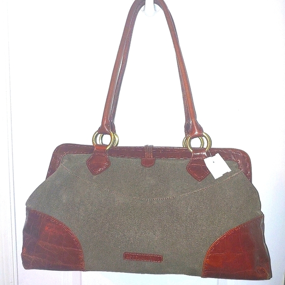 BCBGMaxAzria Handbags - BCBG Maxazria bag